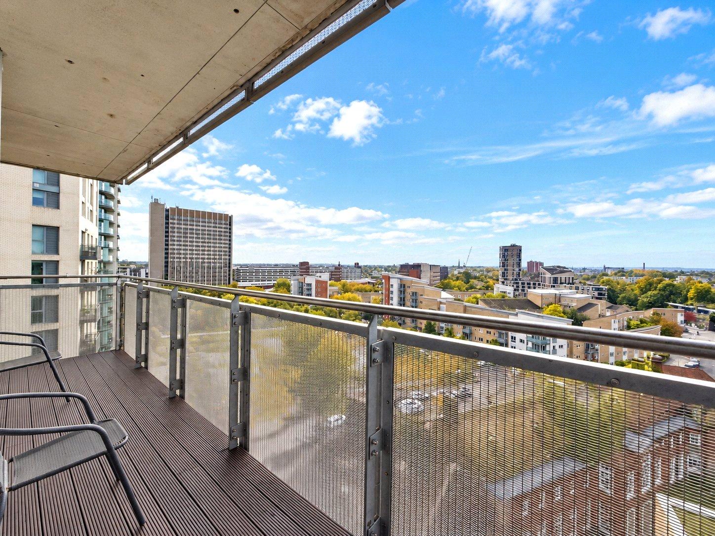2 bedroom property for sale in  | Robinson Jackson