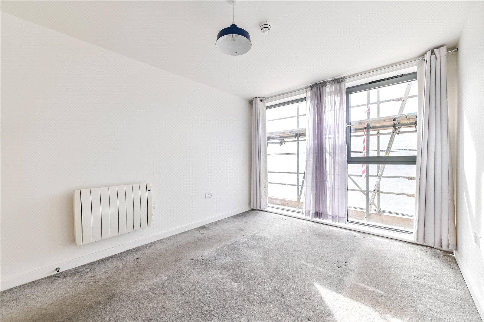 2 bedroom property for sale in Maidstone | Robinson Michael & Jackson
