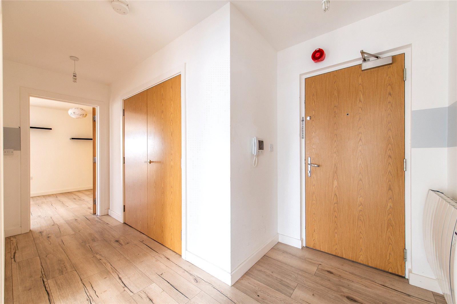 2 bedroom property for sale in Maidstone | Robinson Michael & Jackson