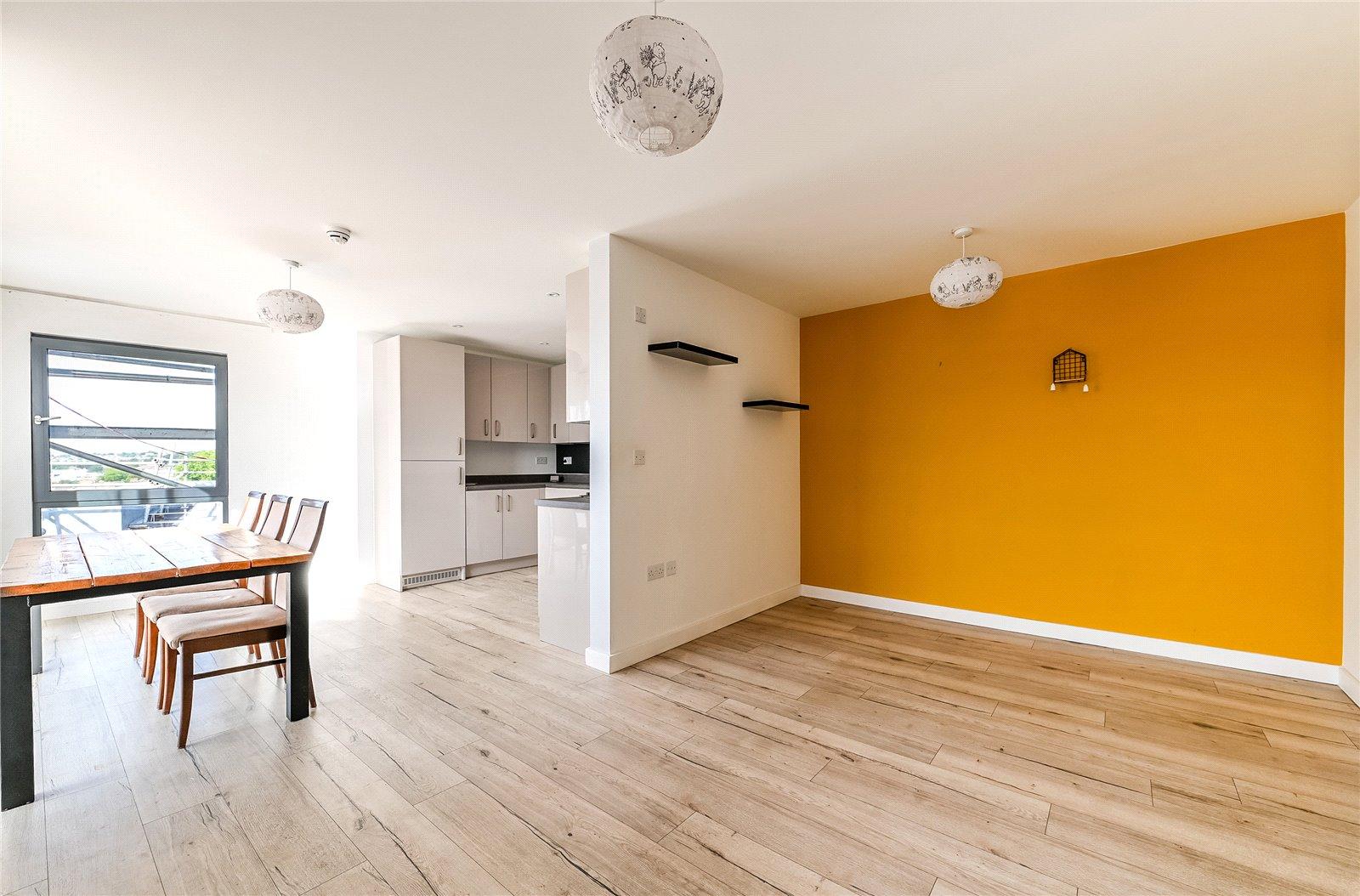 2 bedroom property for sale in Maidstone | Robinson Michael & Jackson