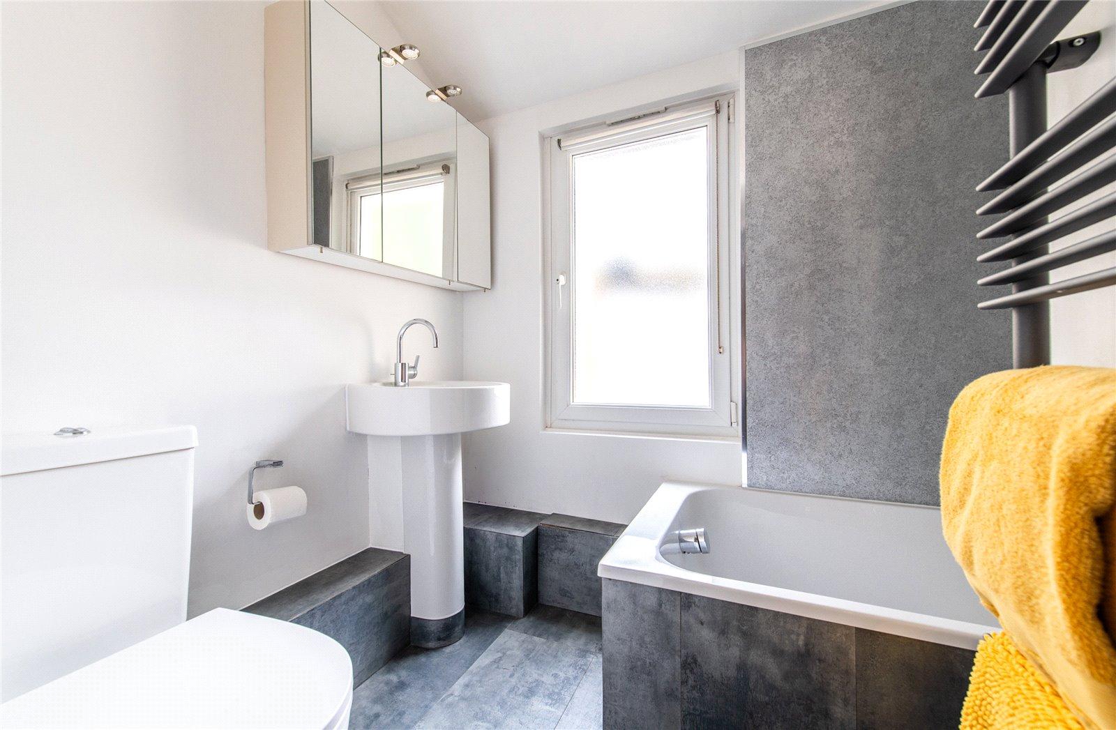 1 bedroom property for sale in Maidstone | Robinson Michael & Jackson