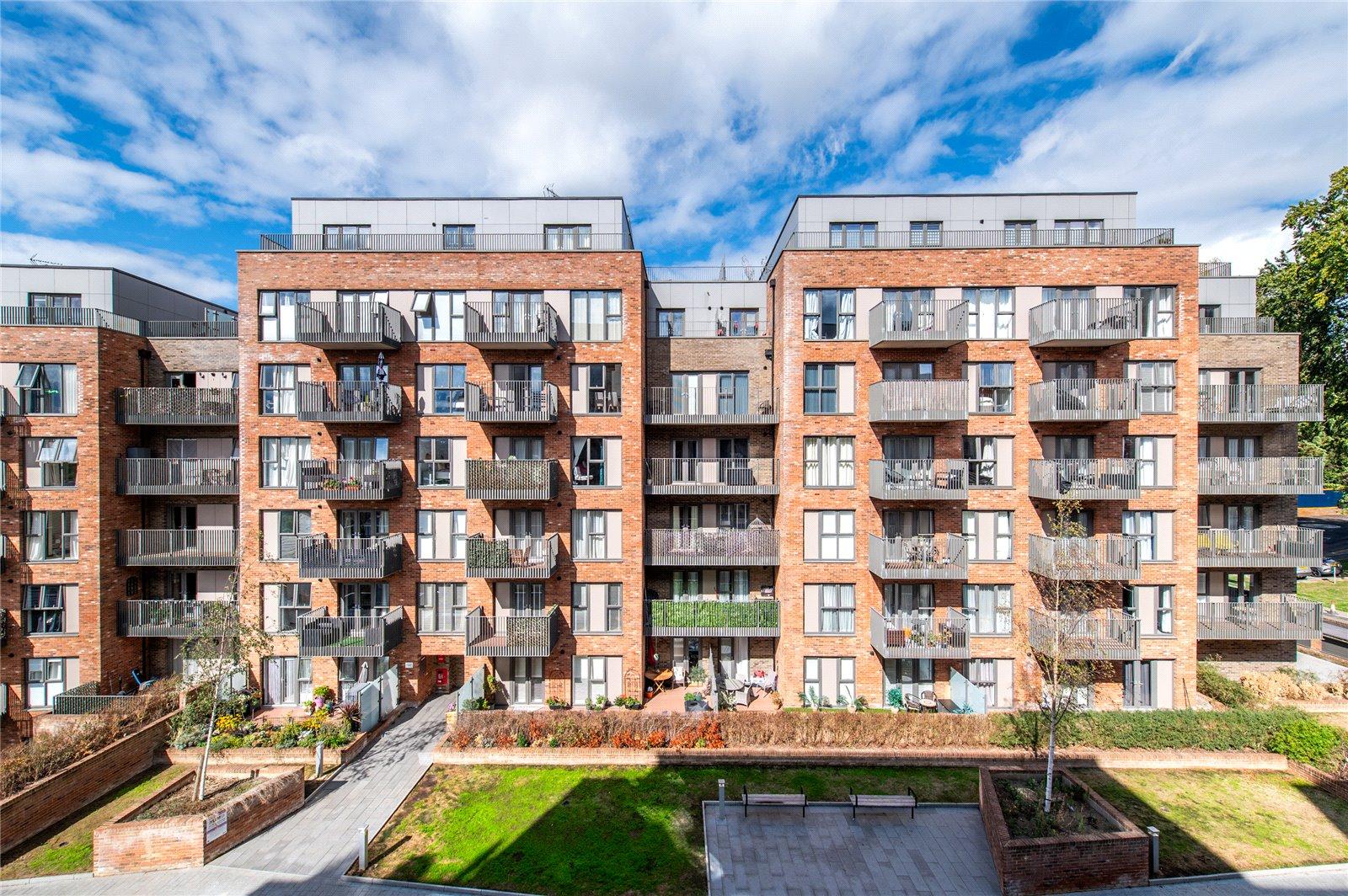 2 bedroom property for sale in Maidstone | Robinson Michael & Jackson