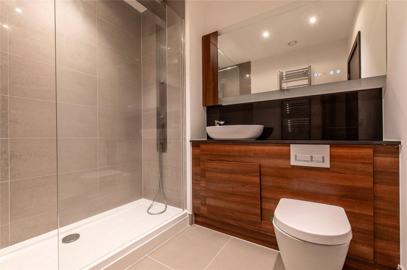 2 bedroom property for sale in Maidstone | Robinson Michael & Jackson