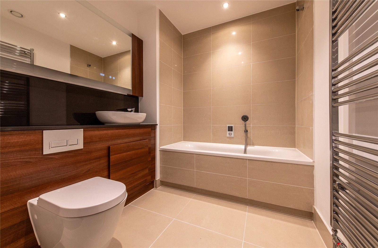 2 bedroom property for sale in Maidstone | Robinson Michael & Jackson