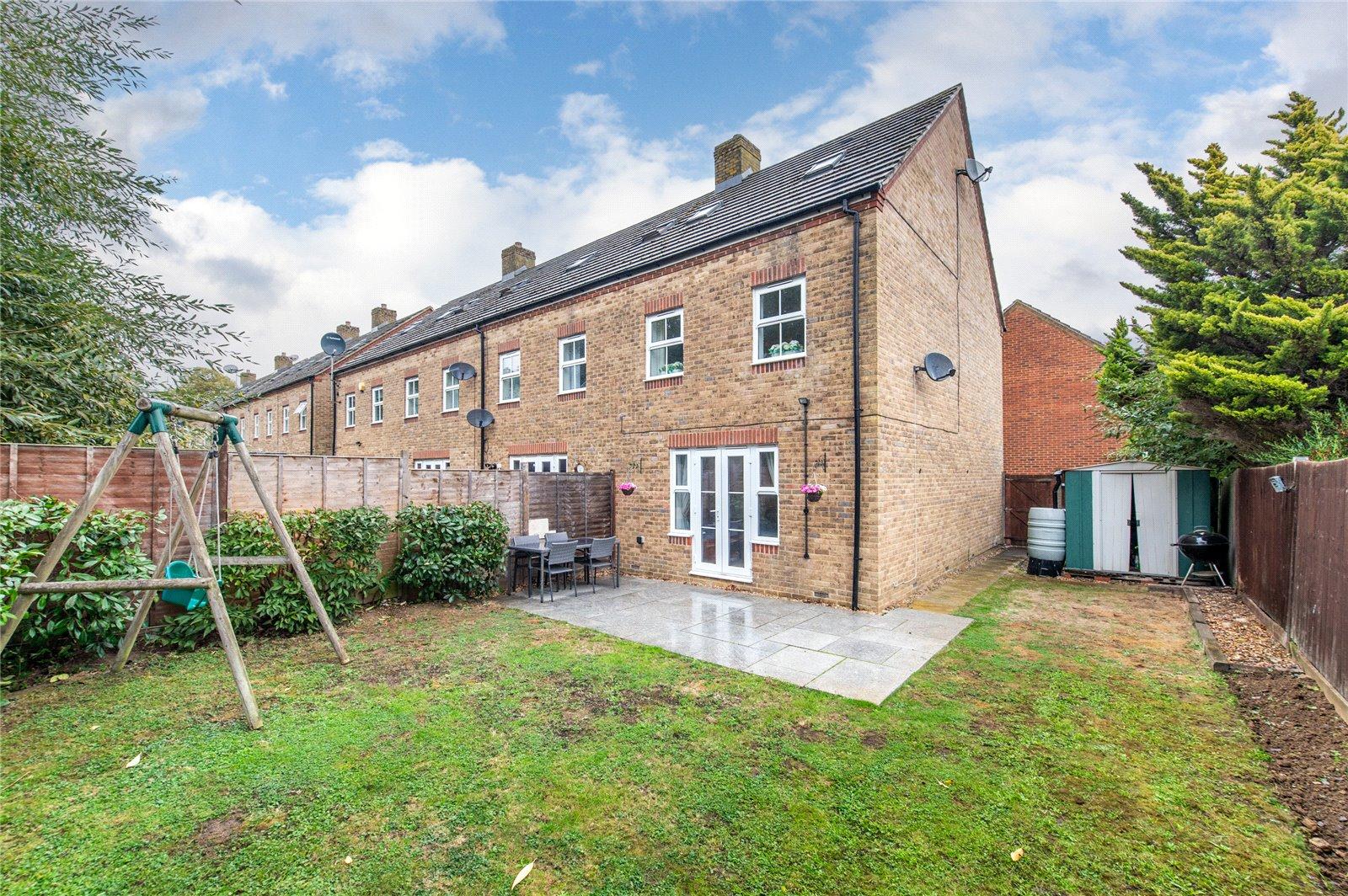 3 bedroom property for sale in Maidstone | Robinson Michael & Jackson