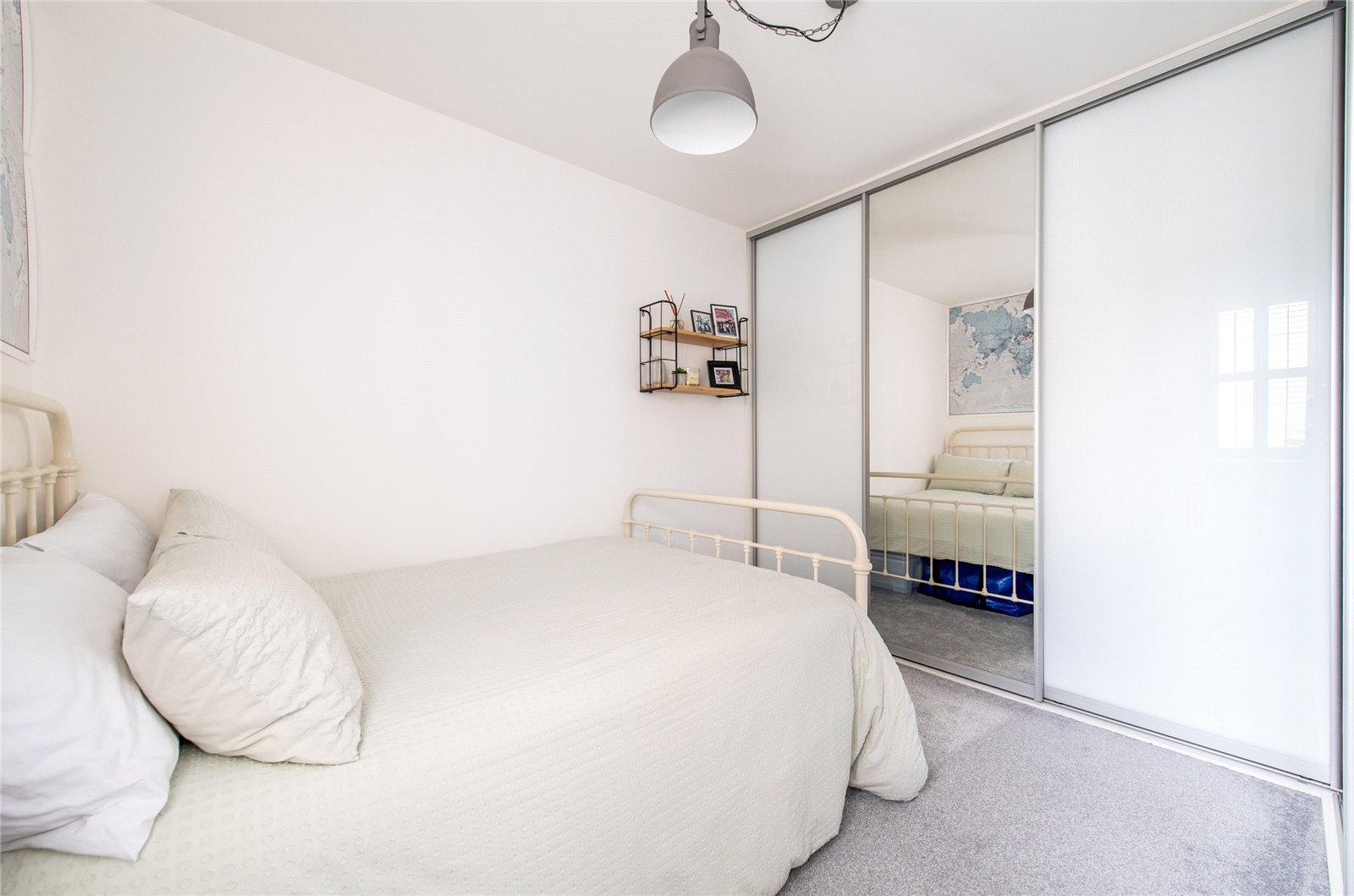 2 bedroom property for sale in Maidstone | Robinson Michael & Jackson