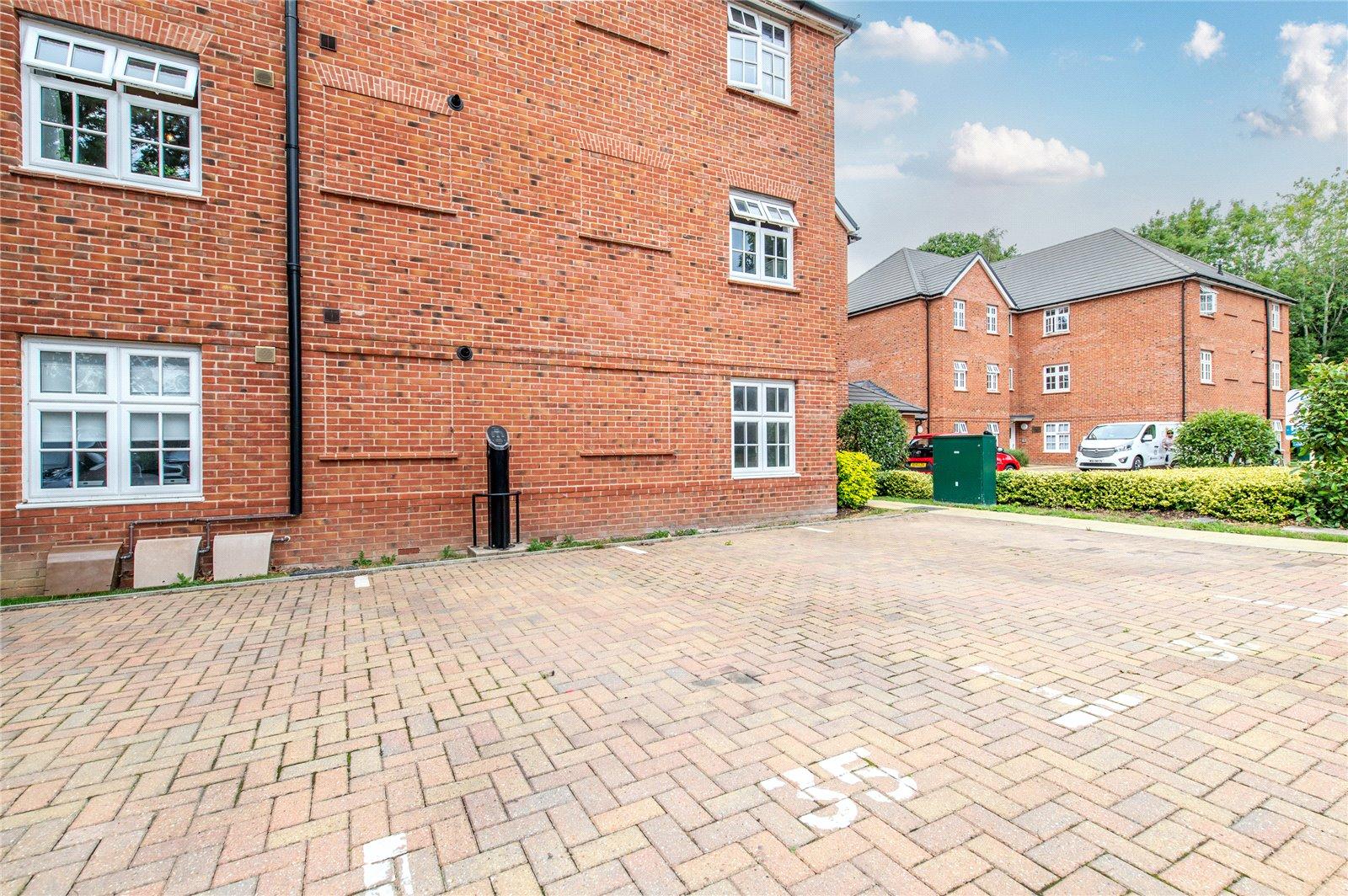 2 bedroom property for sale in Maidstone | Robinson Michael & Jackson