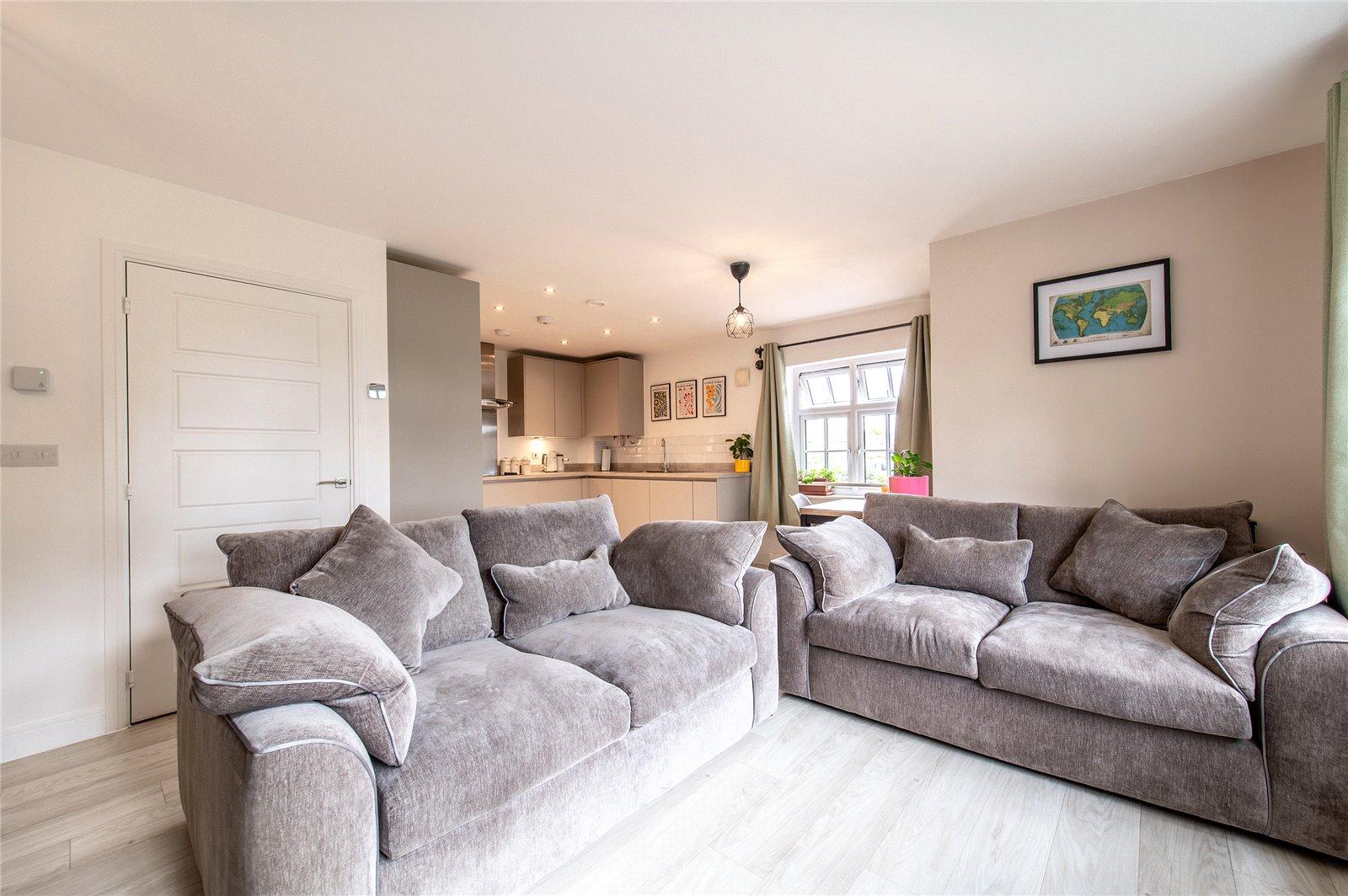 2 bedroom property for sale in Maidstone | Robinson Michael & Jackson