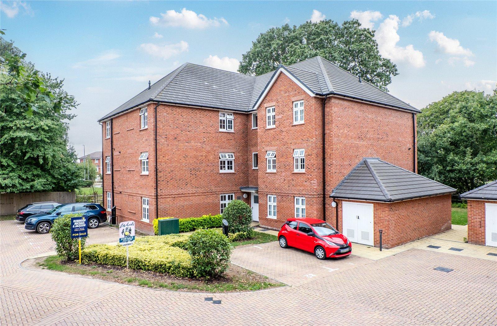 2 bedroom property for sale in Maidstone | Robinson Michael & Jackson