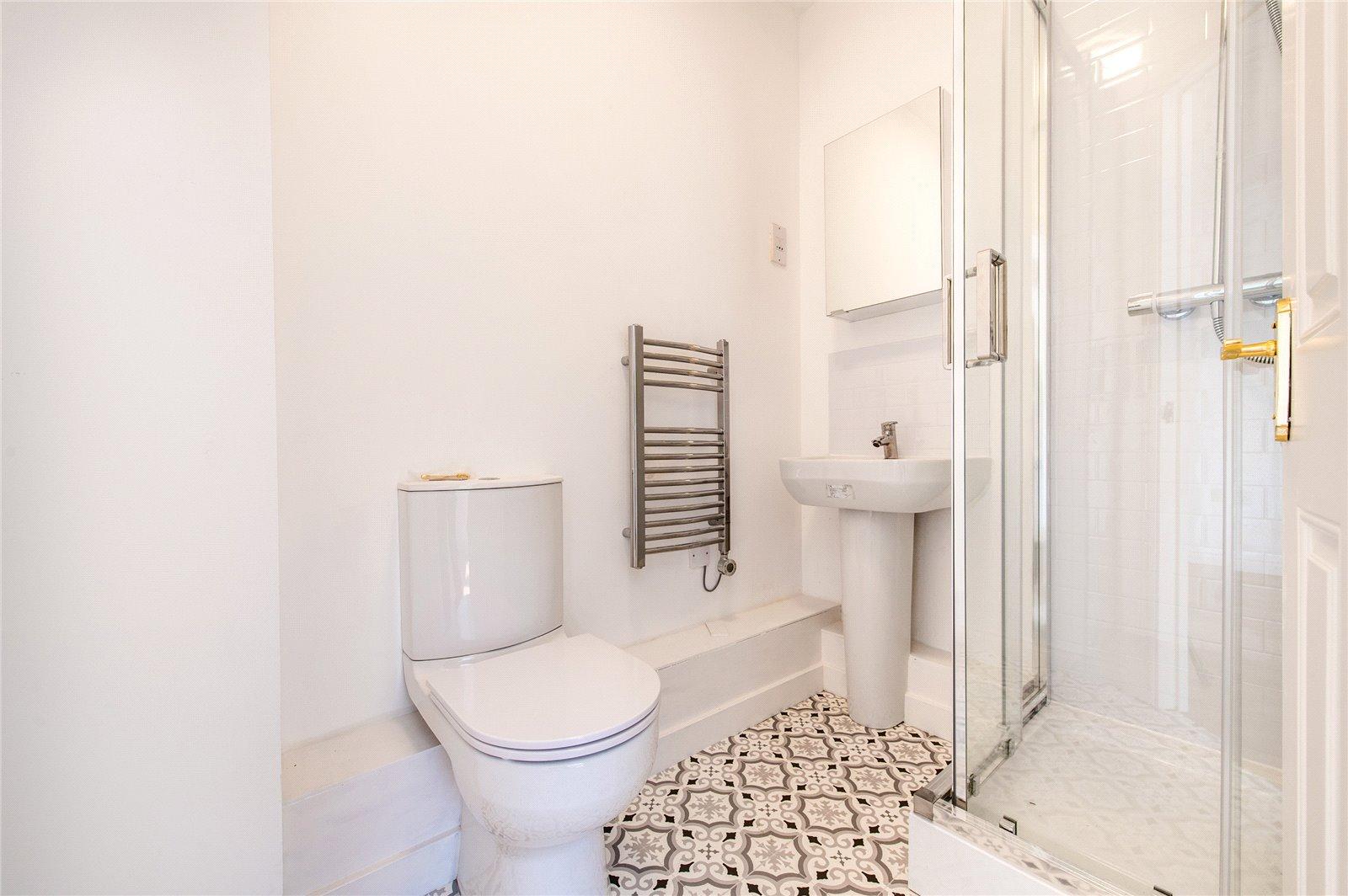 2 bedroom property for sale in Maidstone | Robinson Michael & Jackson