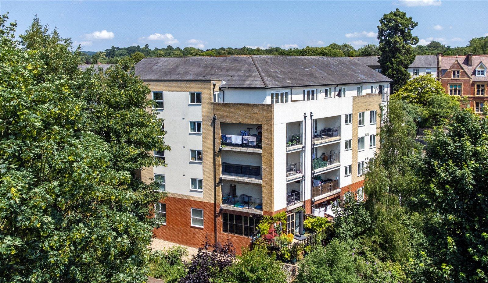 2 bedroom property for sale in Maidstone | Robinson Michael & Jackson