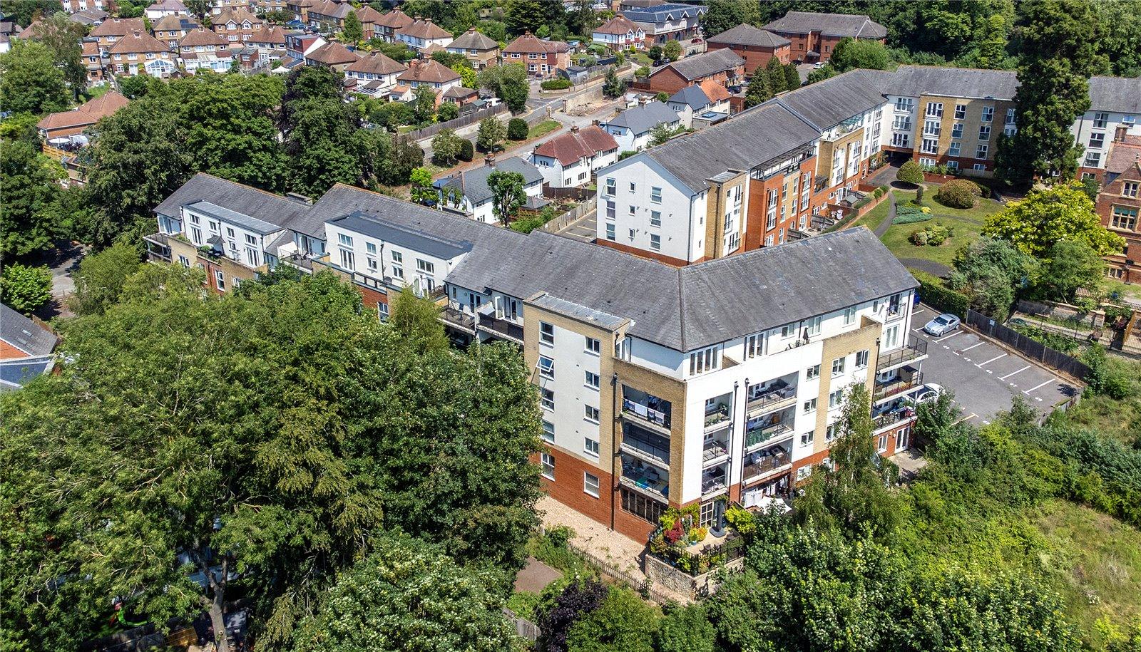 2 bedroom property for sale in Maidstone | Robinson Michael & Jackson