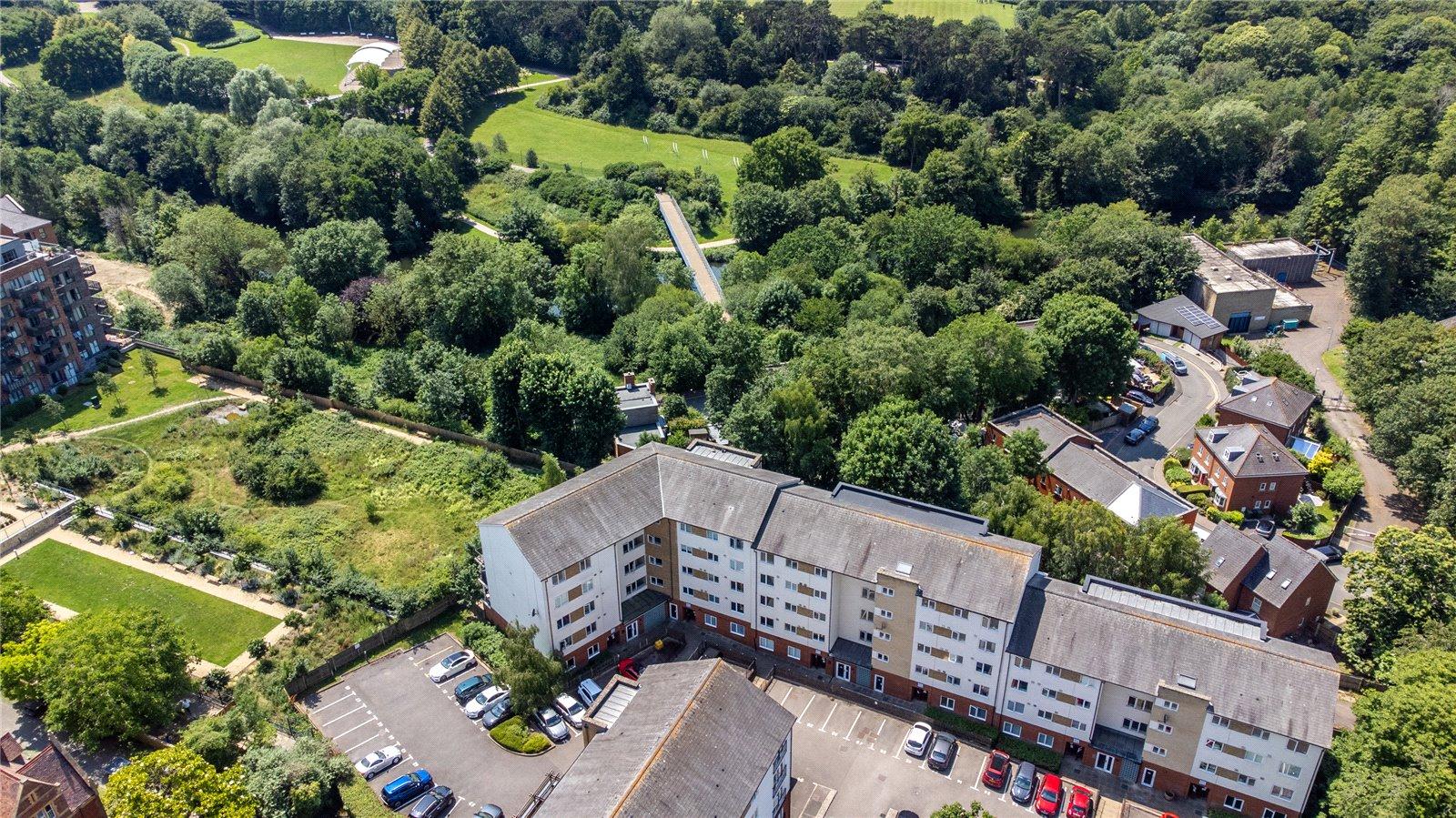2 bedroom property for sale in Maidstone | Robinson Michael & Jackson