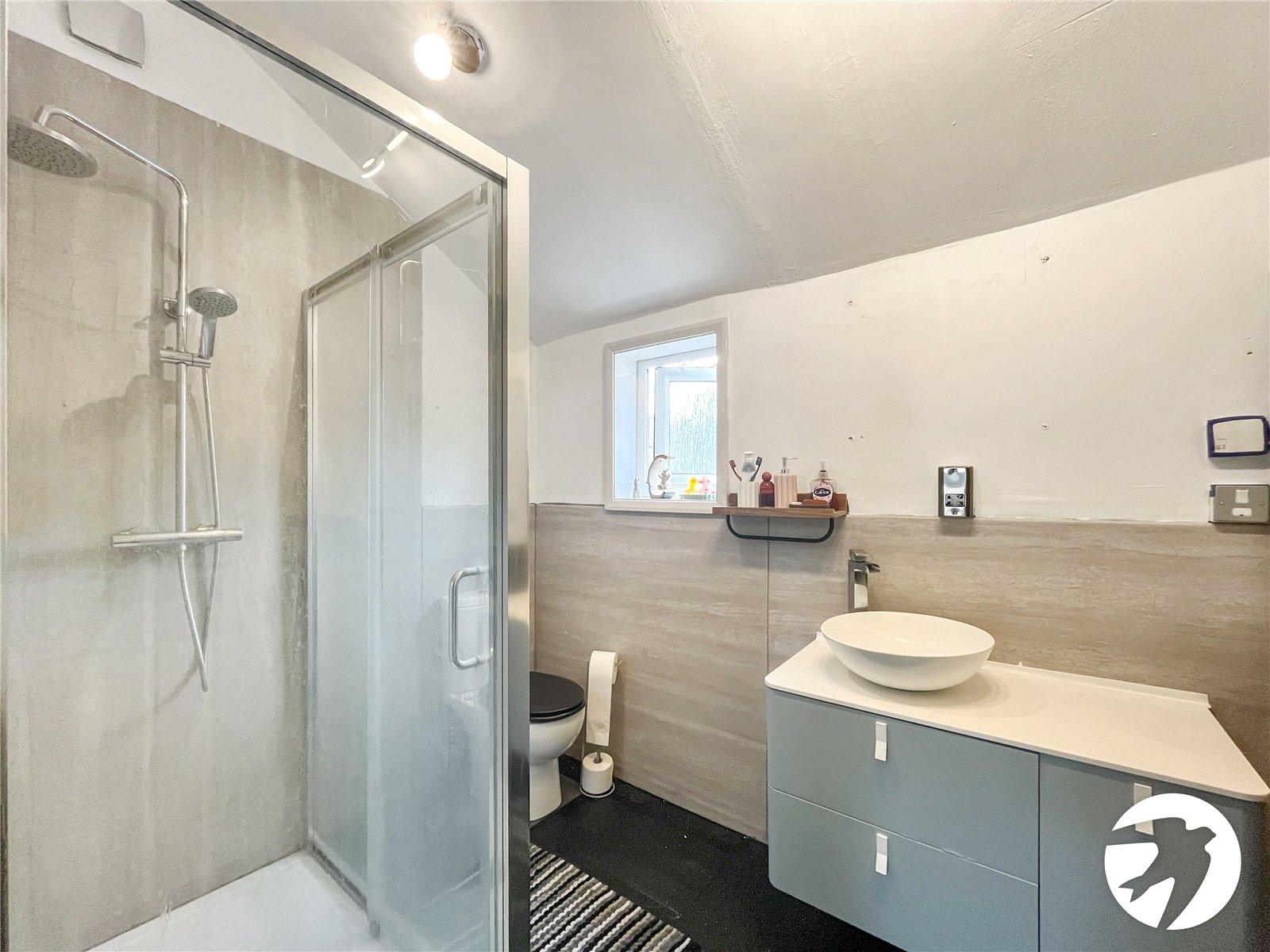 2 bedroom property for sale in Maidstone | Robinson Michael & Jackson