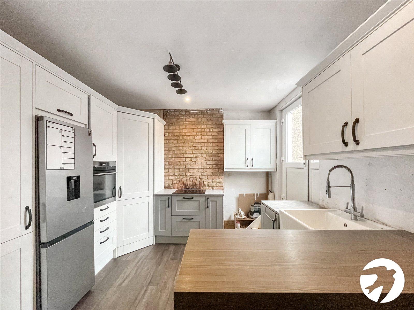 2 bedroom property for sale in Maidstone | Robinson Michael & Jackson