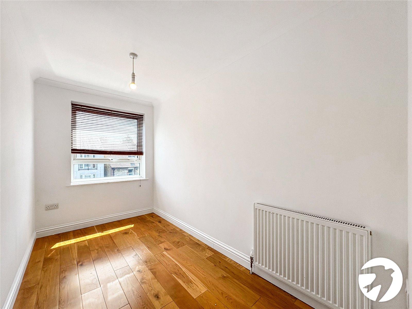 2 bedroom property for sale in Maidstone | Robinson Michael & Jackson