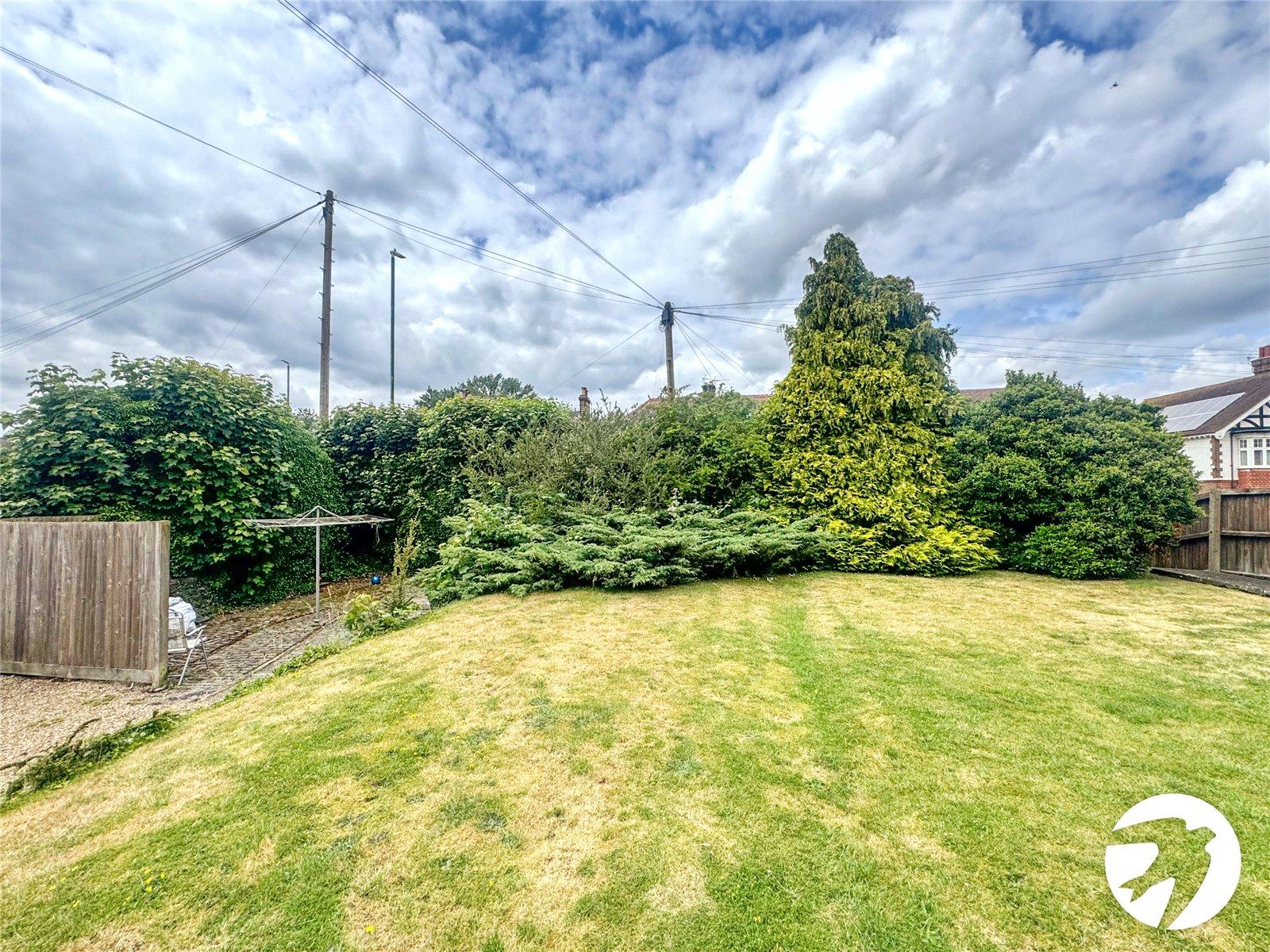 2 bedroom property for sale in Maidstone | Robinson Michael & Jackson