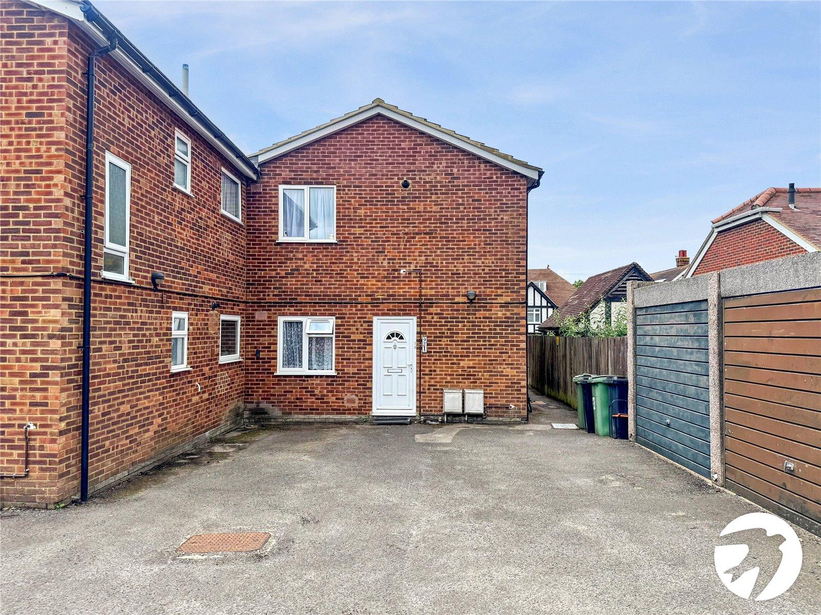 2 bedroom property for sale in Maidstone | Robinson Michael & Jackson