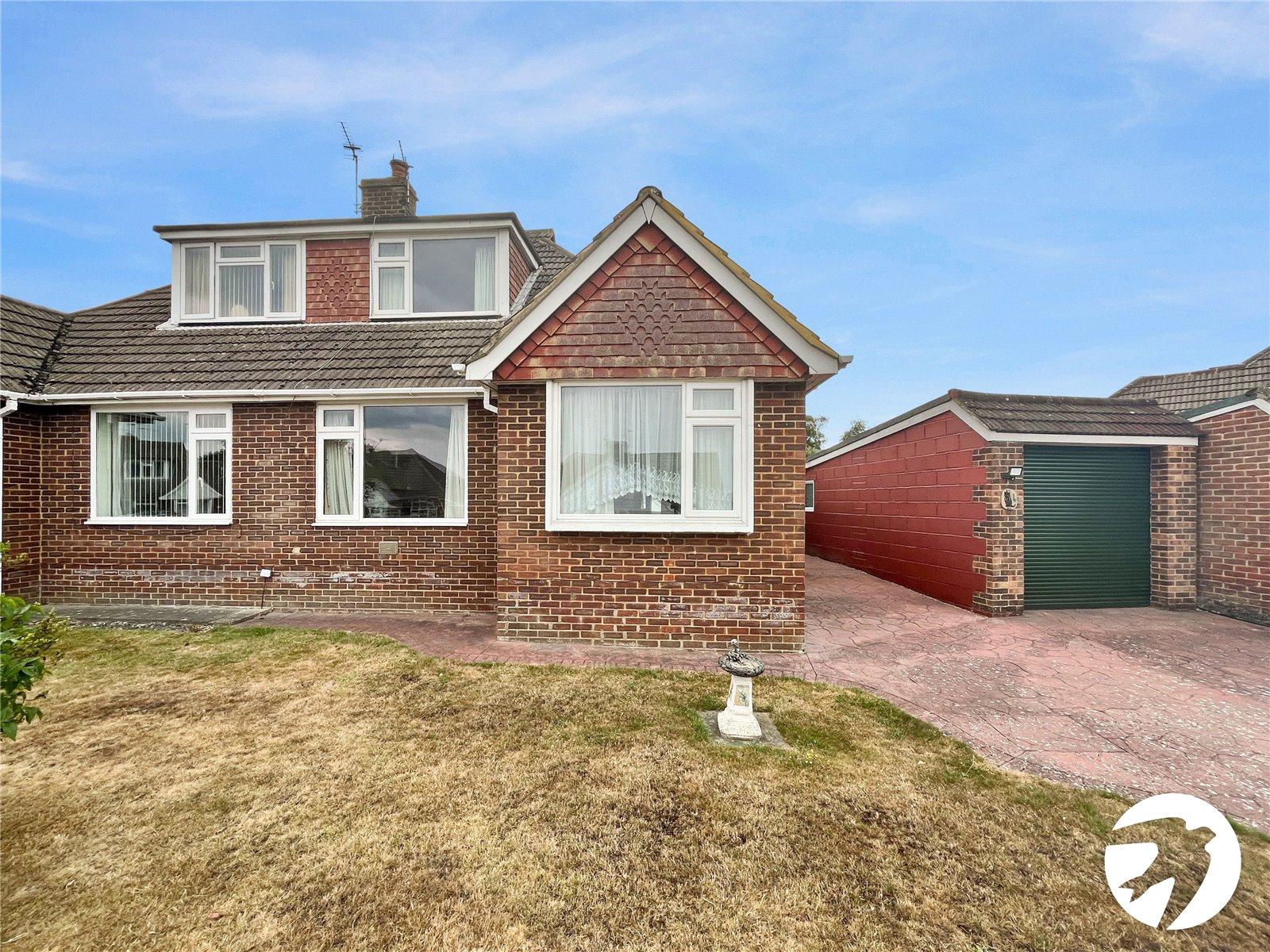 3 bedroom bungalow for sale in Maidstone | Robinson Michael & Jackson