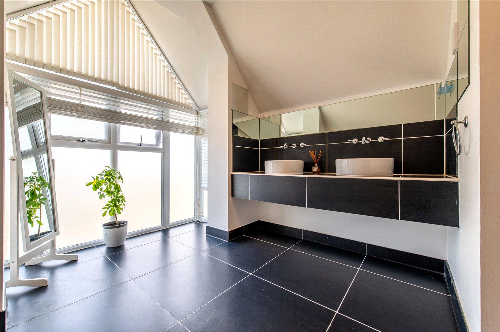 3 bedroom house for sale in Leeds | Robinson Michael & Jackson