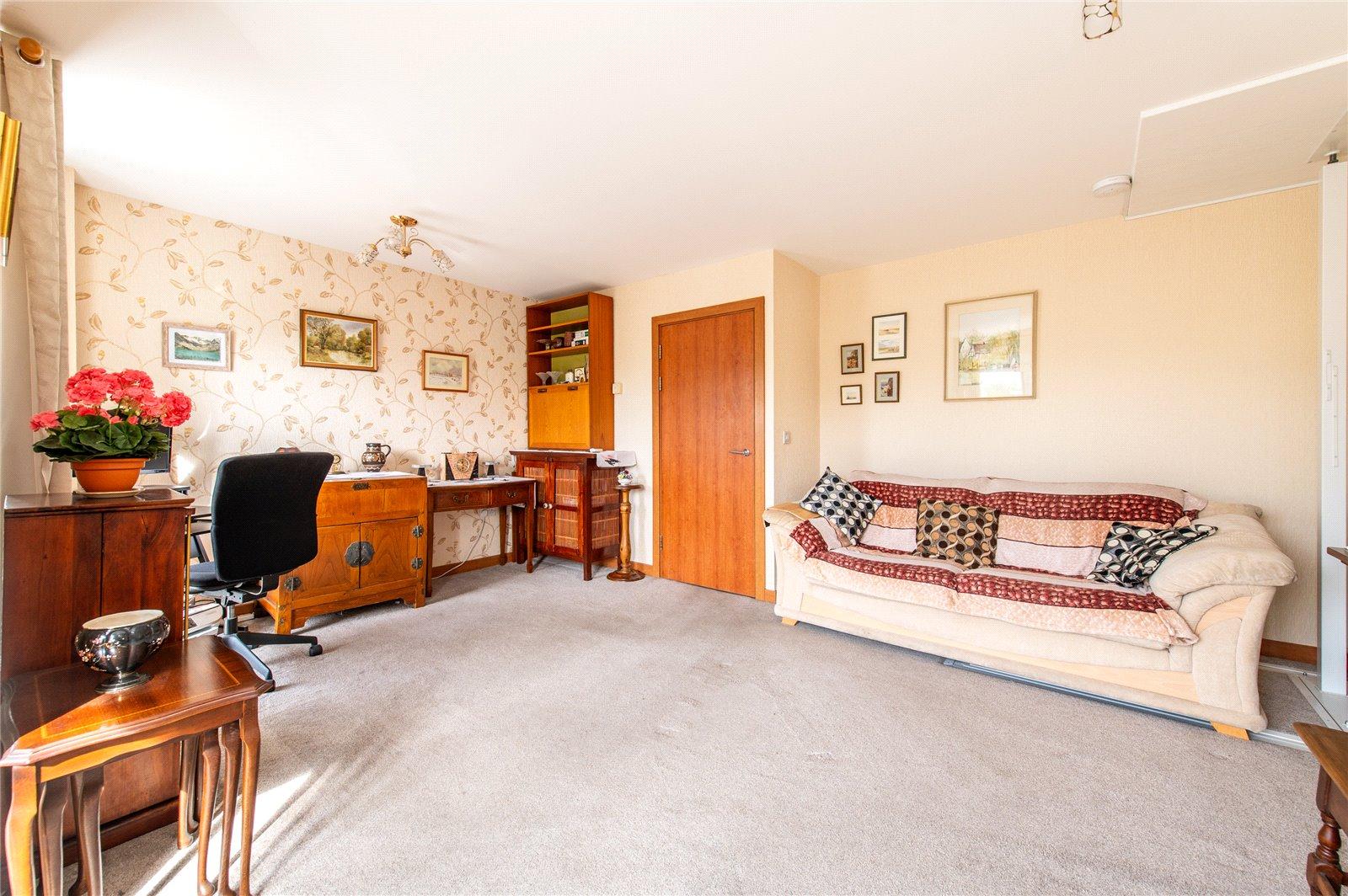 5 bedroom property for sale in Maidstone | Robinson Michael & Jackson
