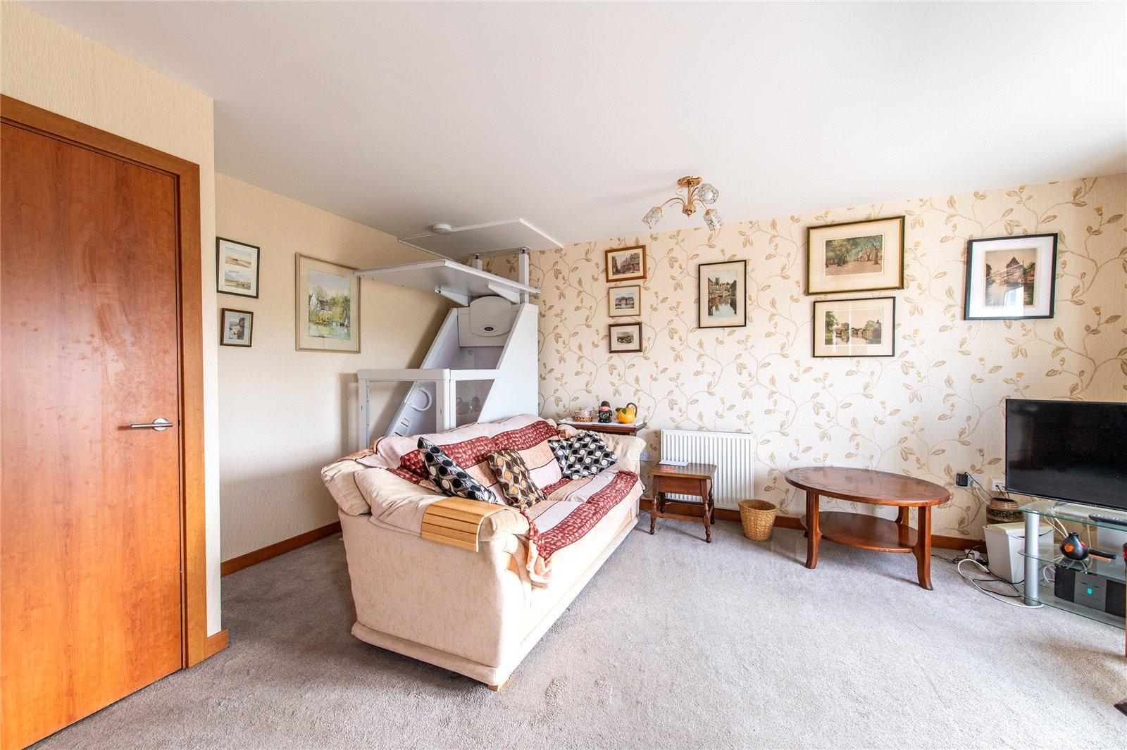 5 bedroom property for sale in Maidstone | Robinson Michael & Jackson