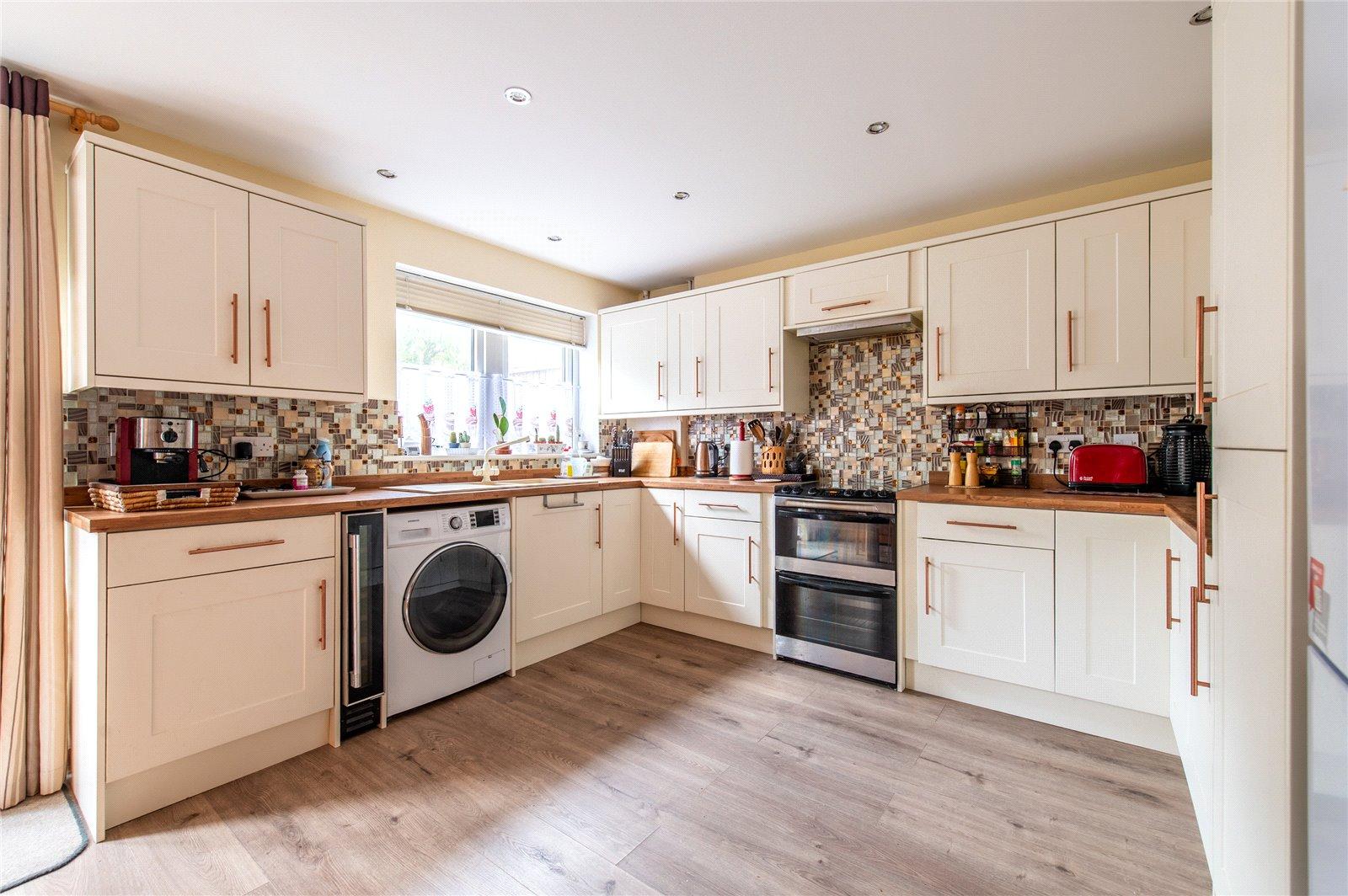 5 bedroom property for sale in Maidstone | Robinson Michael & Jackson