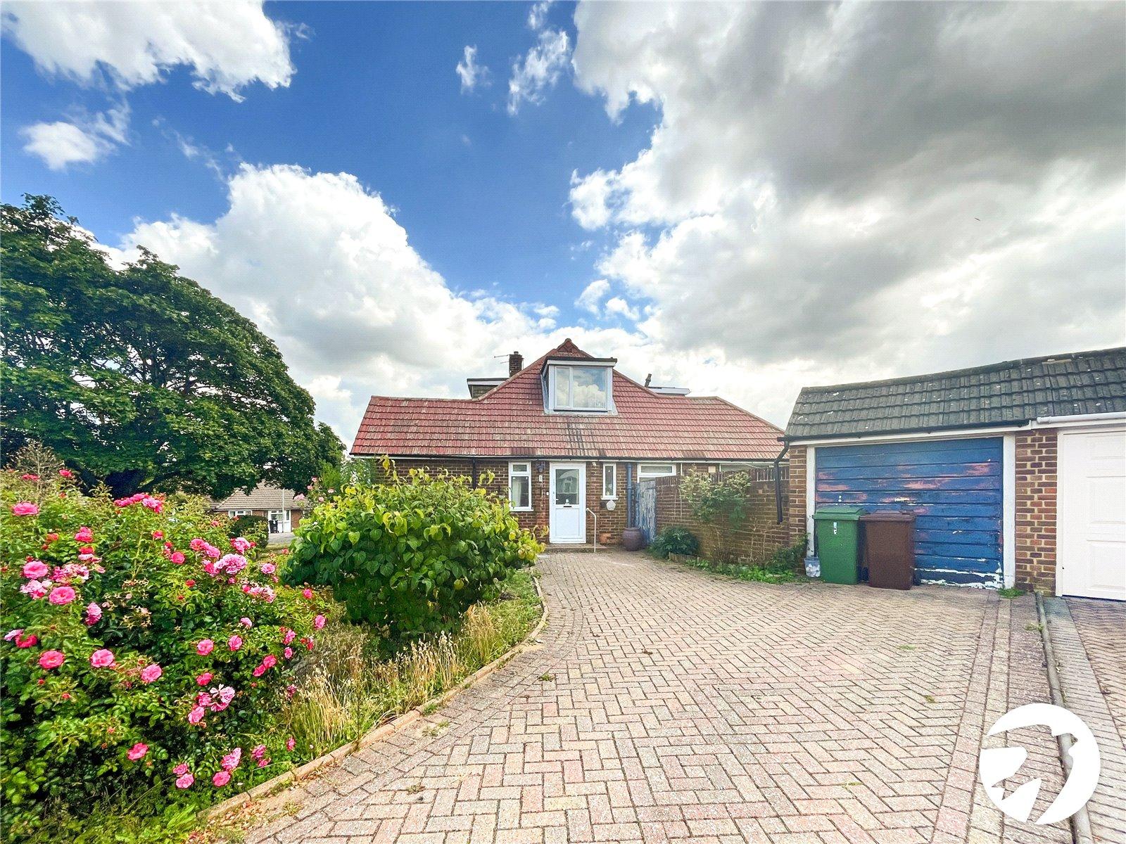 3 bedroom bungalow for sale in Maidstone | Robinson Michael & Jackson