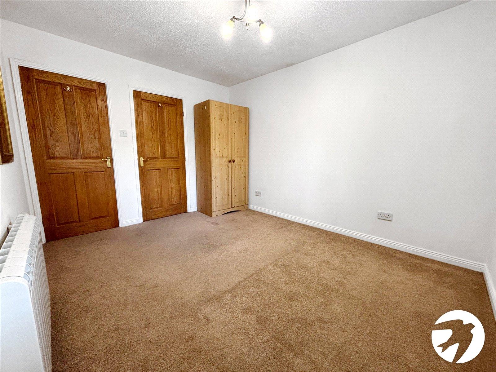 1 bedroom property for sale in Victoria Street | Robinson Michael & Jackson