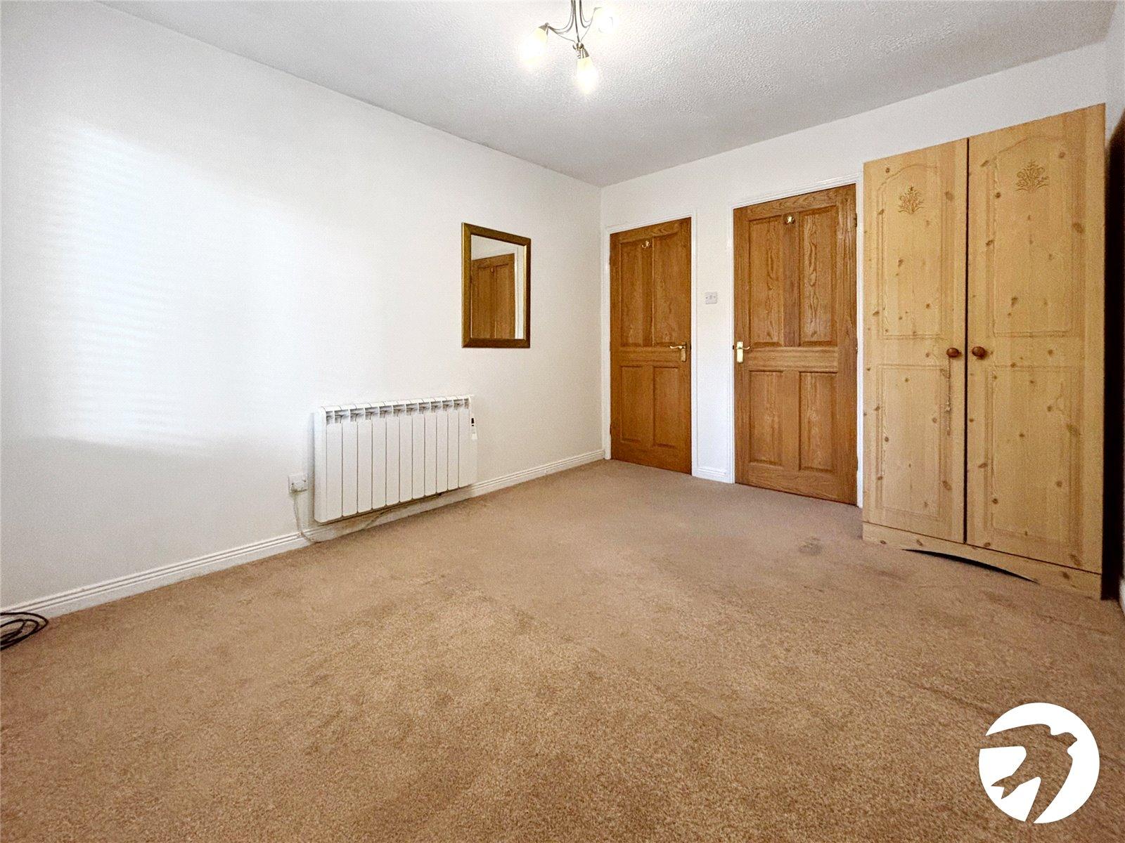 1 bedroom property for sale in Victoria Street | Robinson Michael & Jackson