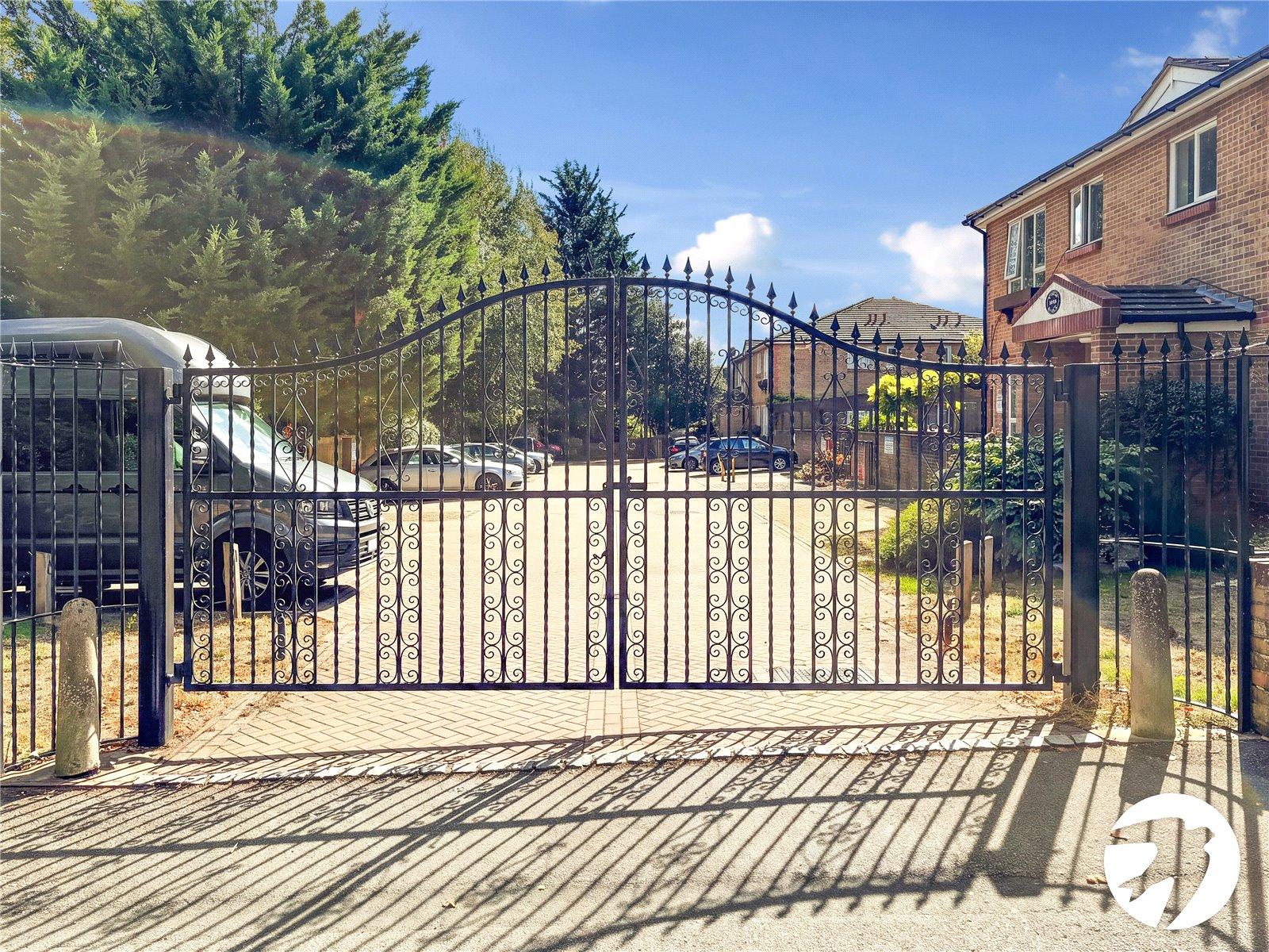 1 bedroom property for sale in Victoria Street | Robinson Michael & Jackson