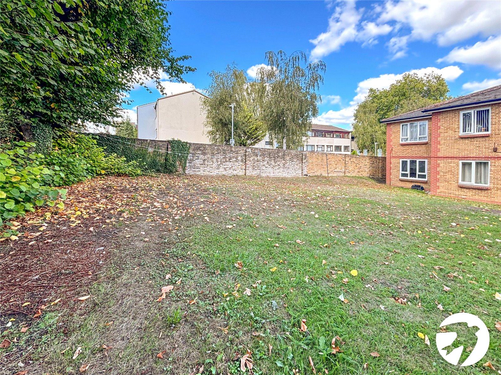 1 bedroom property for sale in Victoria Street | Robinson Michael & Jackson