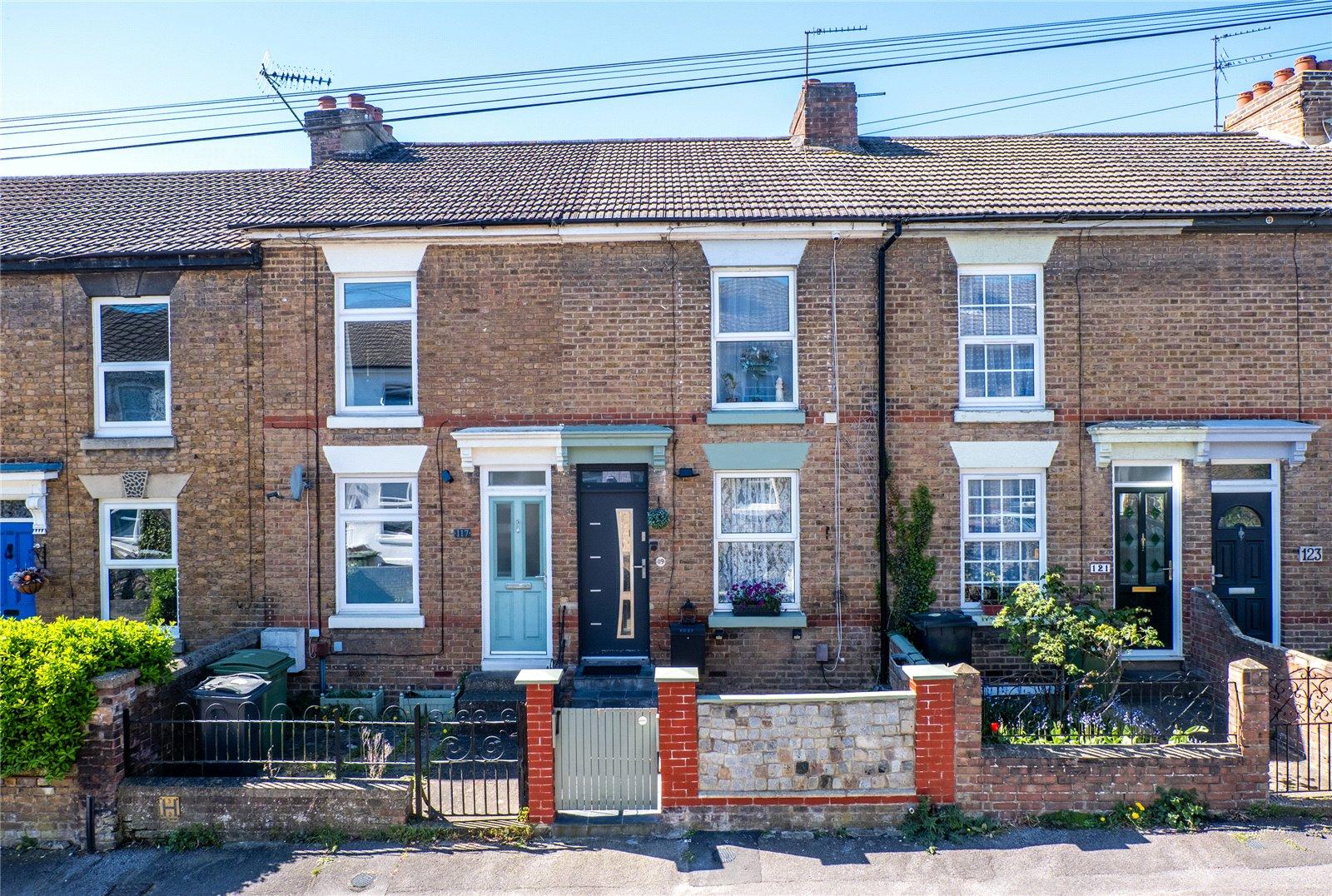 3 bedroom house for sale in Maidstone | Robinson Michael & Jackson