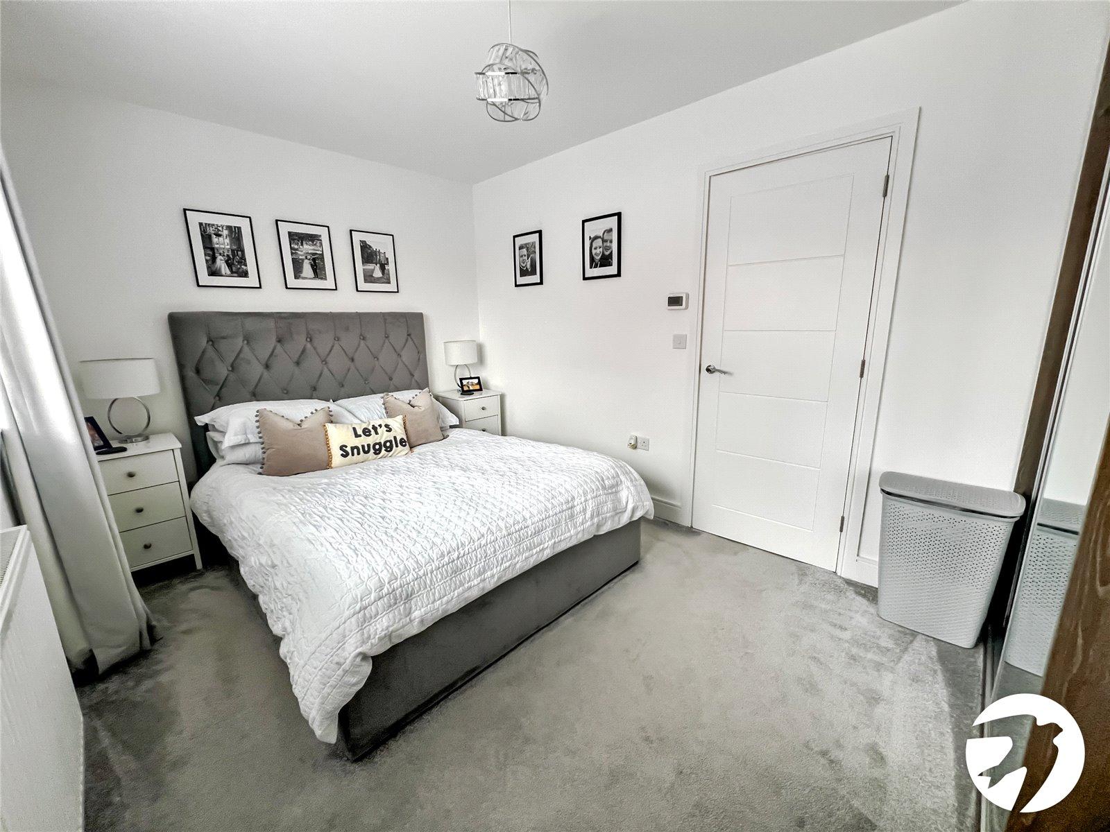 2 bedroom house for sale in Langley | Robinson Michael & Jackson