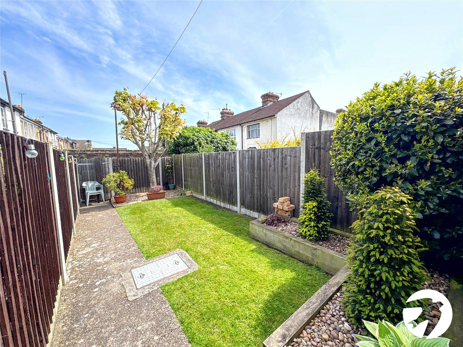 2 bedroom house for sale in Maidstone | Robinson Michael & Jackson