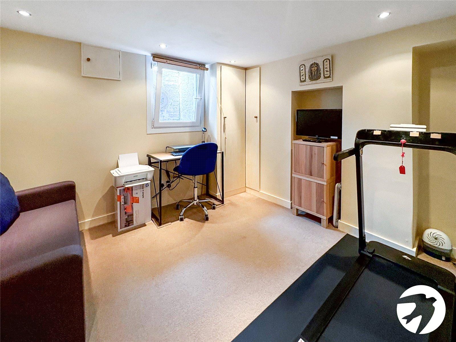 2 bedroom house for sale in Maidstone | Robinson Michael & Jackson