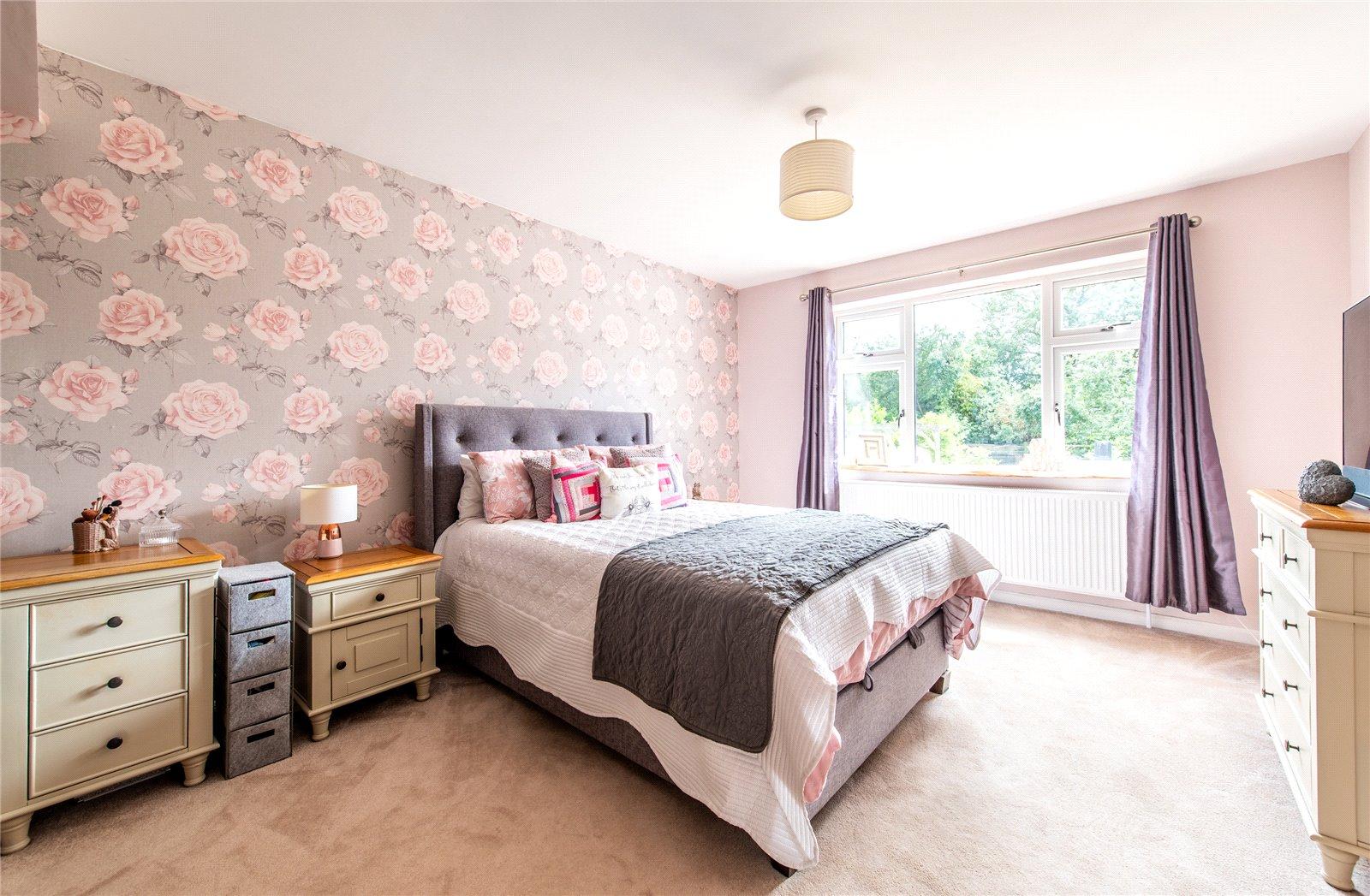 3 bedroom bungalow for sale in Grafty Green | Robinson Michael & Jackson