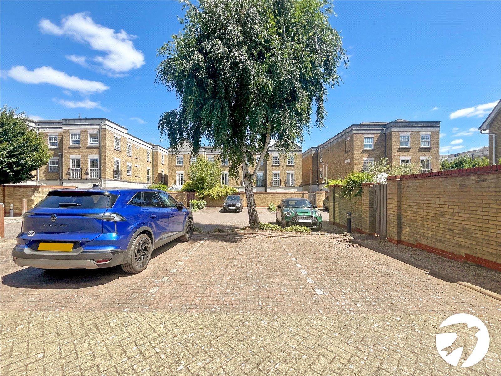 2 bedroom property for sale in Maidstone | Robinson Michael & Jackson
