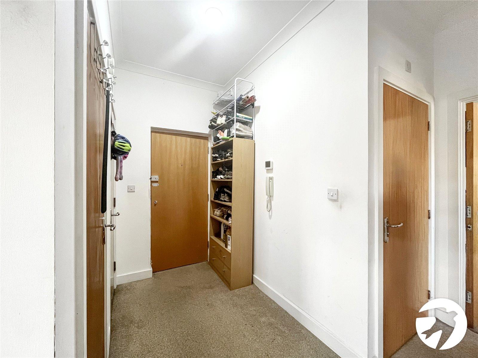 2 bedroom property for sale in Maidstone | Robinson Michael & Jackson