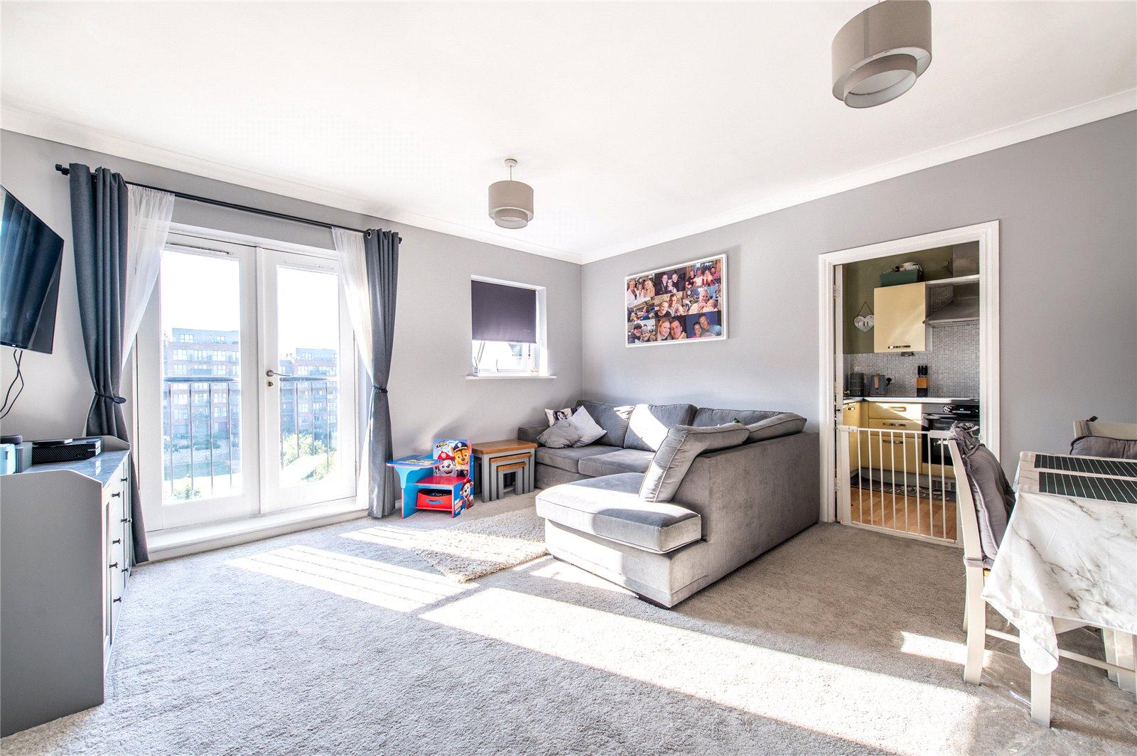 2 bedroom property for sale in Maidstone | Robinson Michael & Jackson