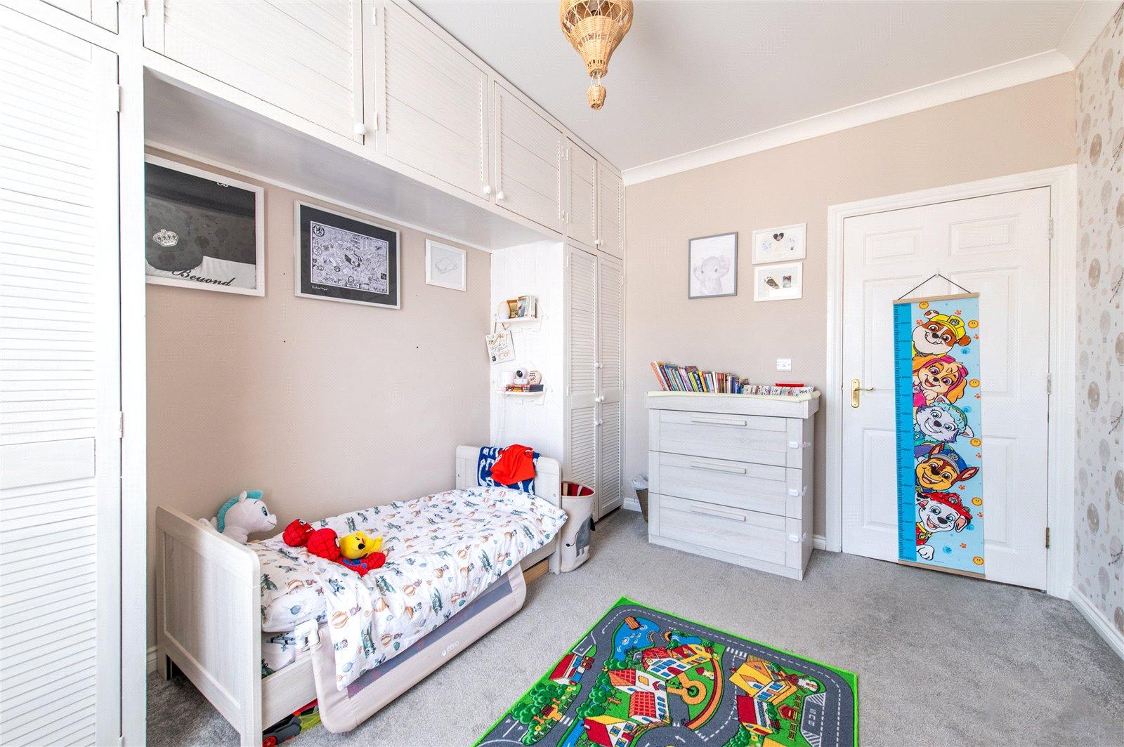 2 bedroom property for sale in Maidstone | Robinson Michael & Jackson