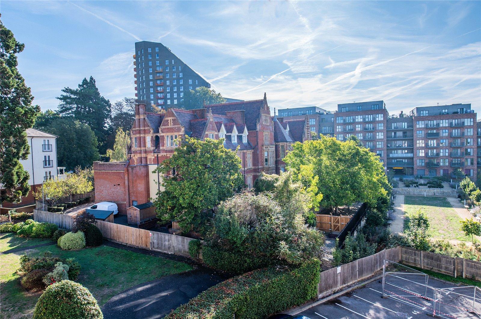 2 bedroom property for sale in Maidstone | Robinson Michael & Jackson