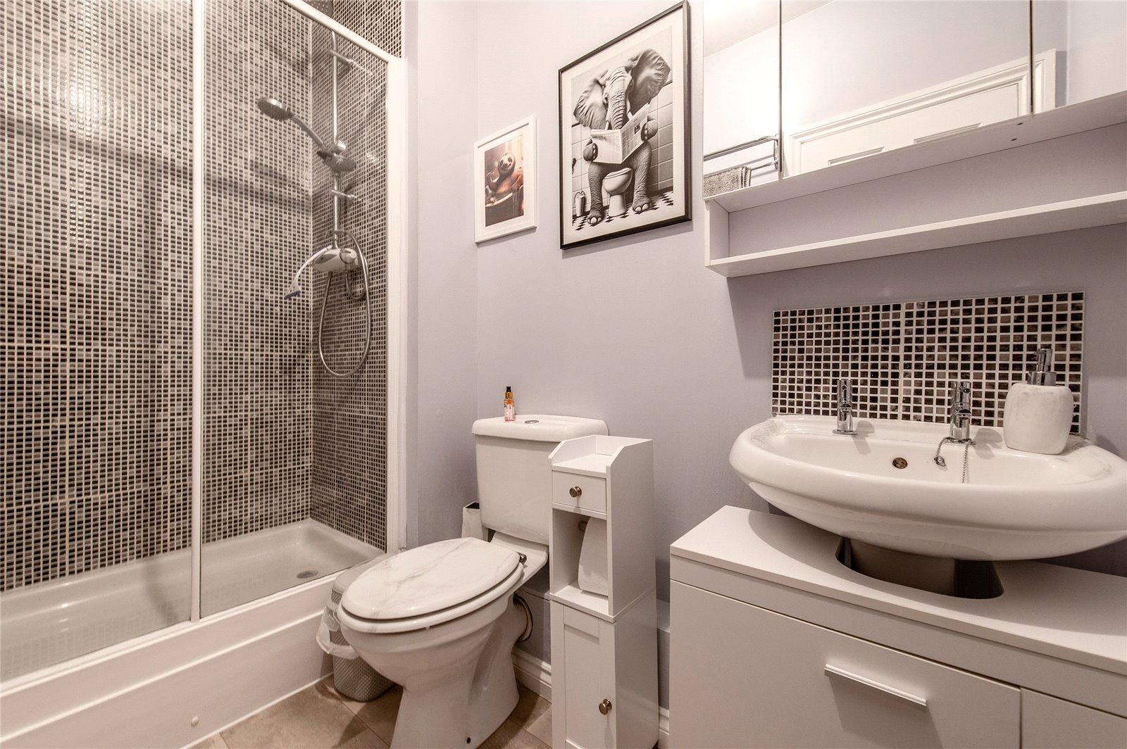 2 bedroom property for sale in Maidstone | Robinson Michael & Jackson