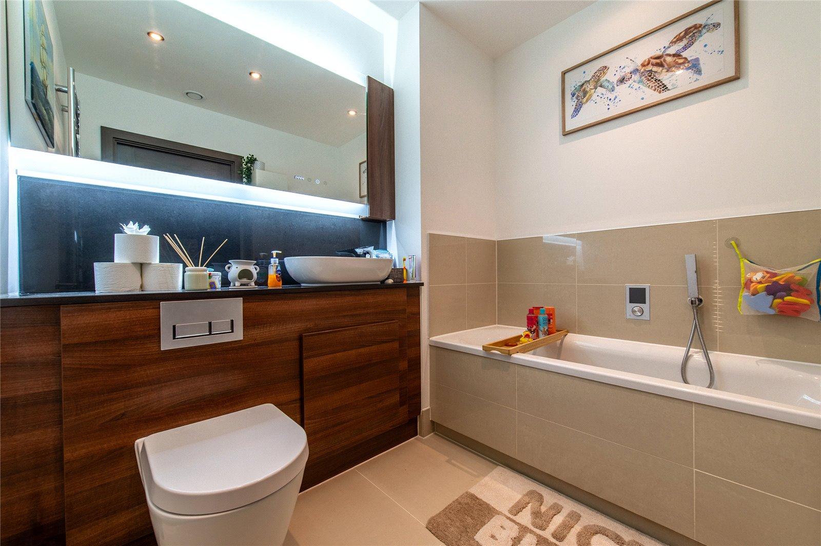 2 bedroom property for sale in Maidstone | Robinson Michael & Jackson