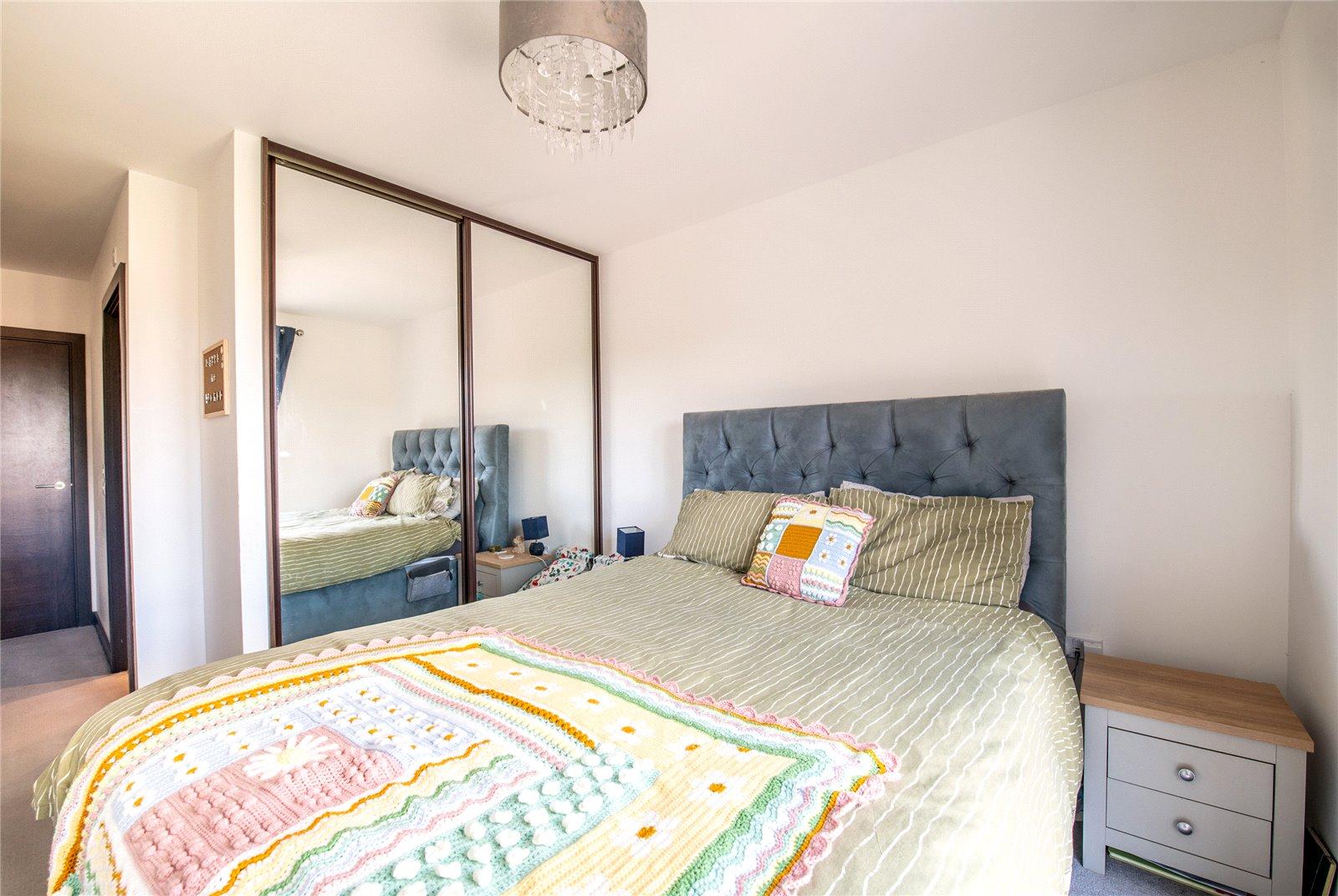 2 bedroom property for sale in Maidstone | Robinson Michael & Jackson