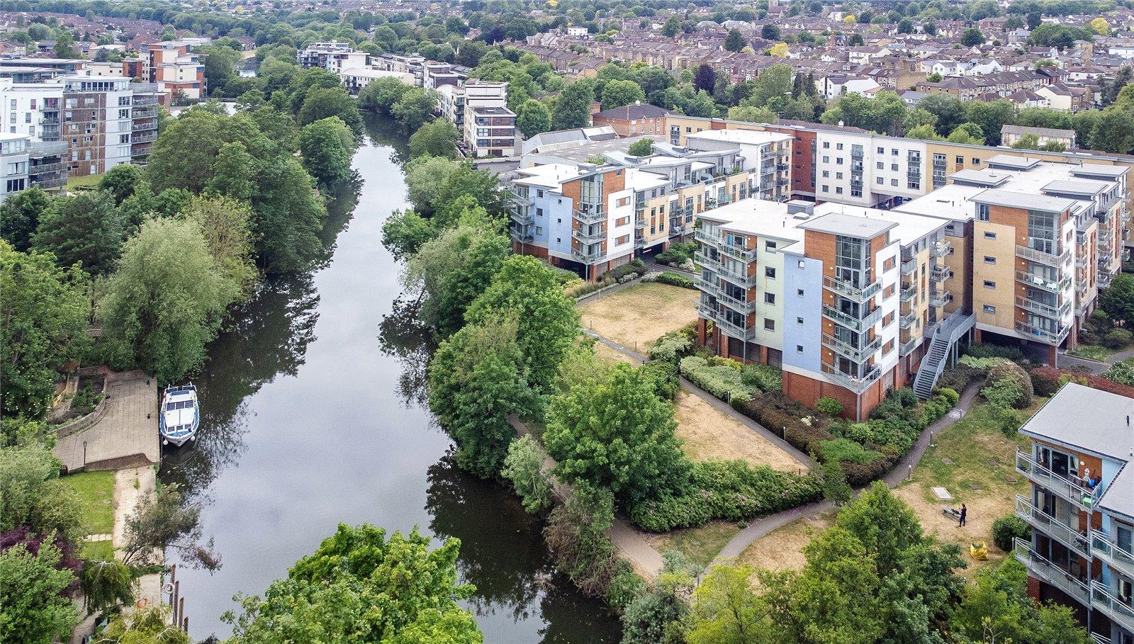 1 bedroom property for sale in Maidstone | Robinson Michael & Jackson