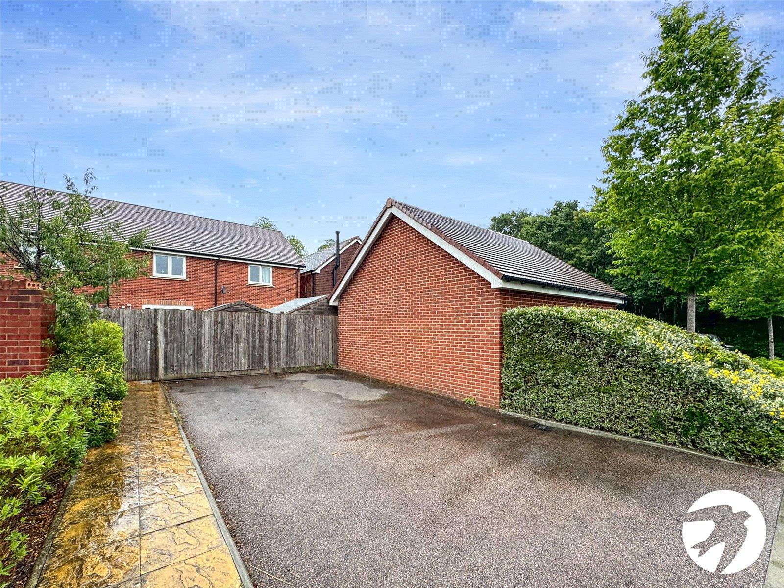 2 bedroom house for sale in Maidstone | Robinson Michael & Jackson