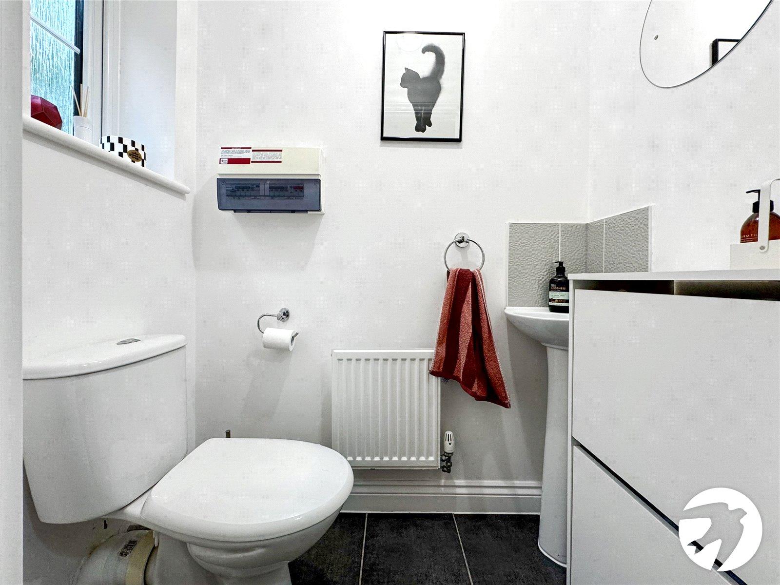 2 bedroom house for sale in Maidstone | Robinson Michael & Jackson