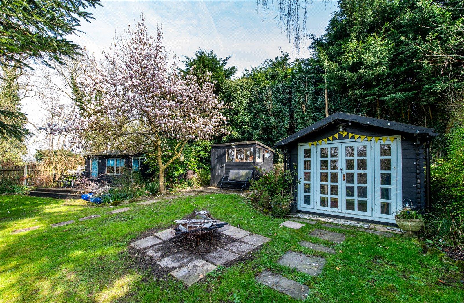 3 bedroom house for sale in Harrietsham | Robinson Michael & Jackson