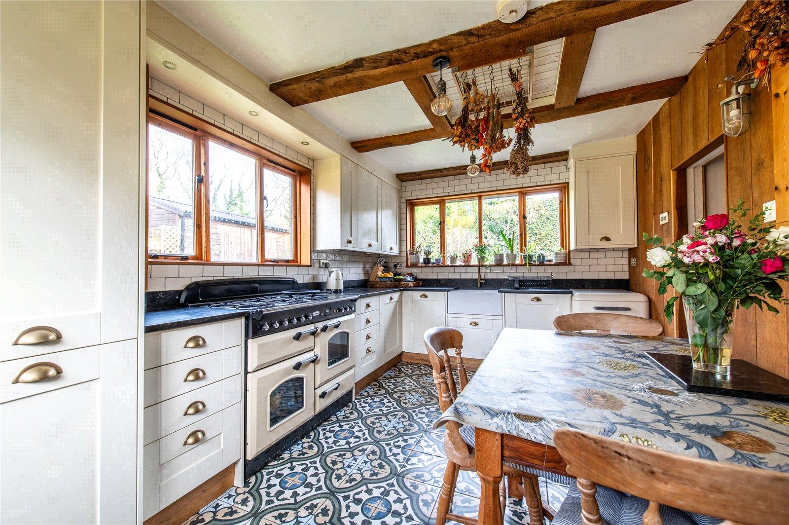3 bedroom house for sale in Harrietsham | Robinson Michael & Jackson